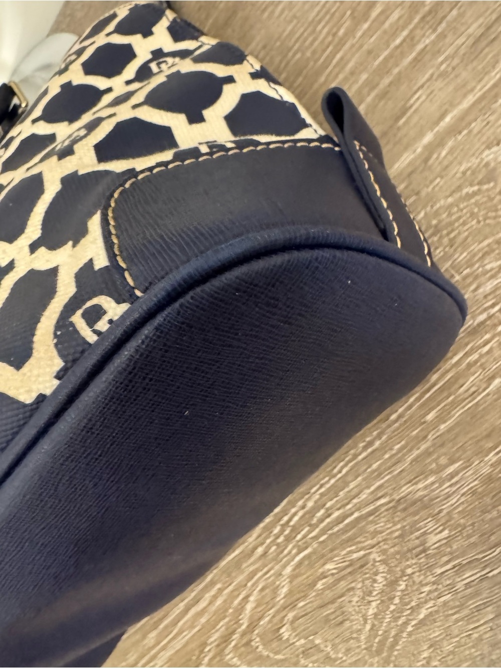 Dooney & Bourke Navy and white Patterned Satchel - Picture 10 of 16